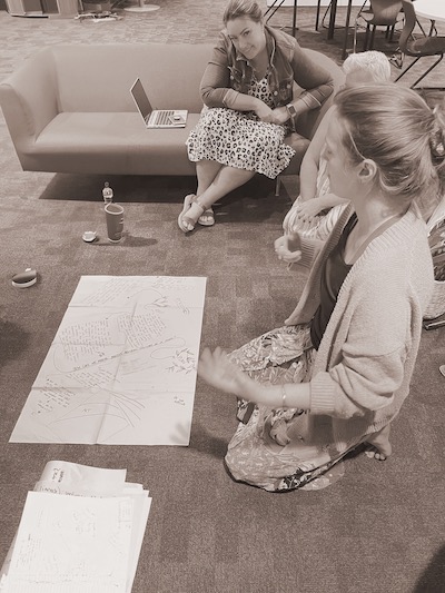 teachers working together